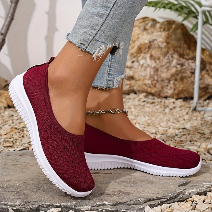 Velora – Ultra-Light Support Loafers