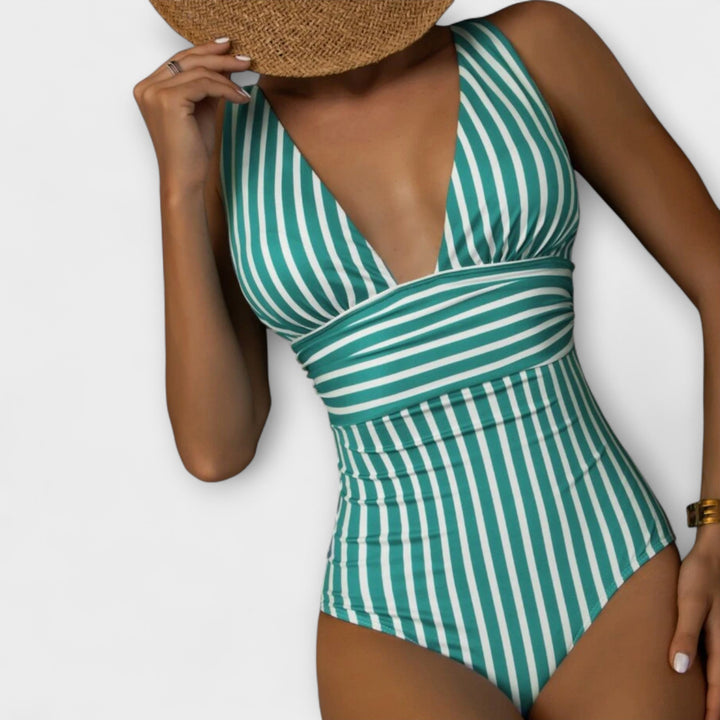 ELARA - ONE-PIECE